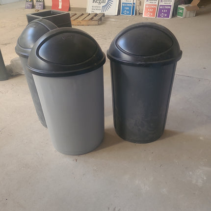 Trash Can With Lid - Northwestern Ryan Field